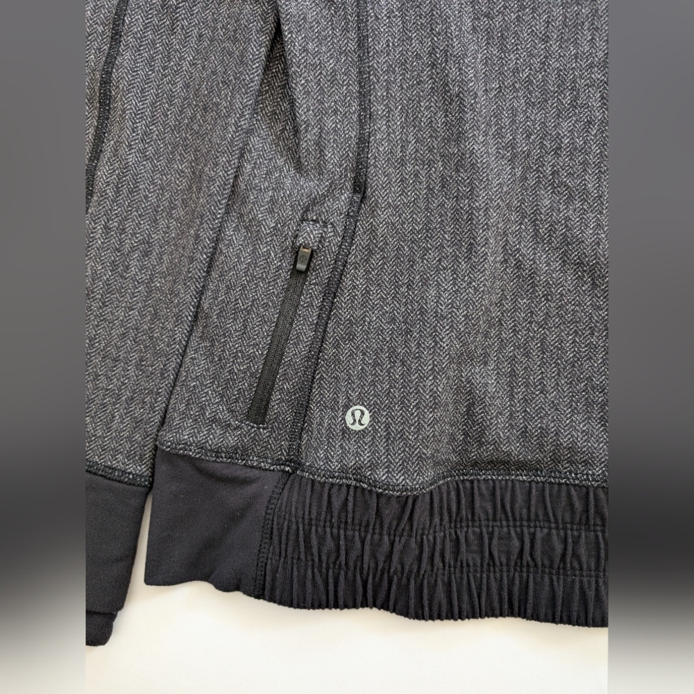 Lululemon "Think Fast" Slim Cut Hoodie Pullover - Picture 9 of 10